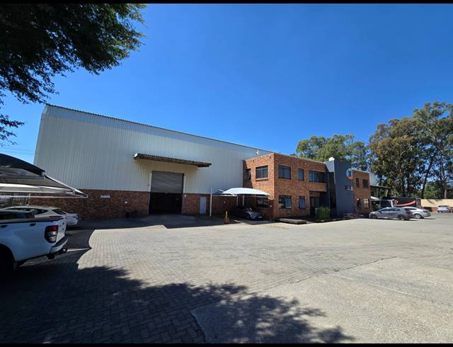 3,385M² WAREHOUSE TO LET IN TUNNEY
